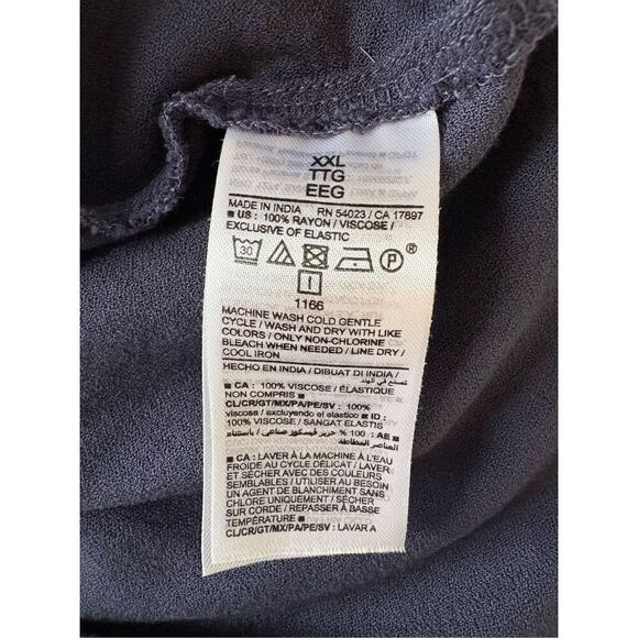 Old Navy waist defined navy peasant blouse - XXL - 🙂3/$15 - Picture 9 of 9